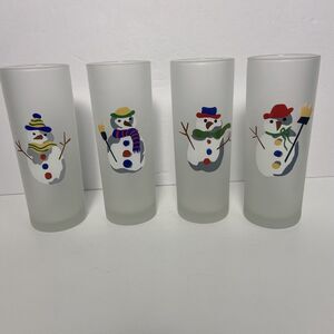 Set of Four Frosted Glass Tumblers with Snowman Design Festive Seasonal Bar ware
